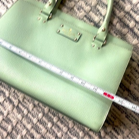 Kate Spade ♠️ Wellesley Durham Satchel Crossbody GUC - Picture 9 of 13
